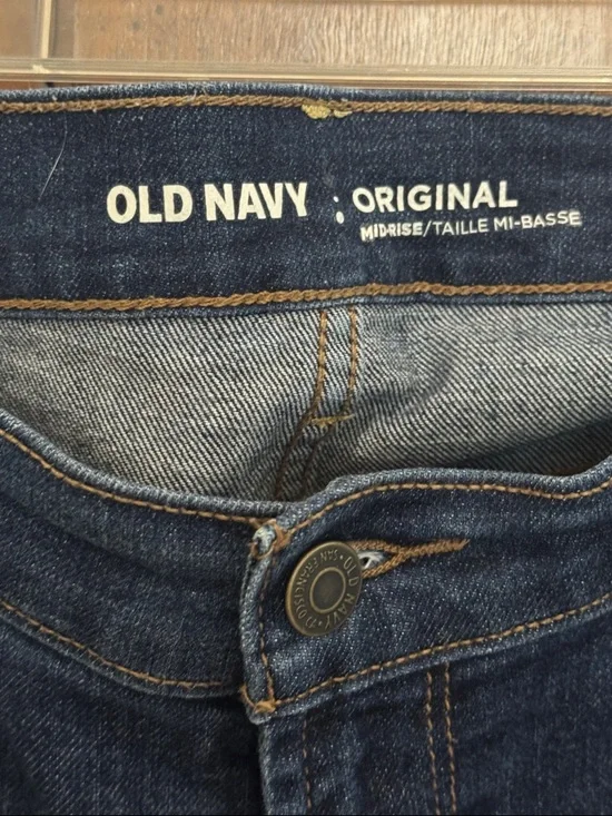 Old Navy Women's Dark Indigo Stretch Skinny Jeans - Picture 2 of 5